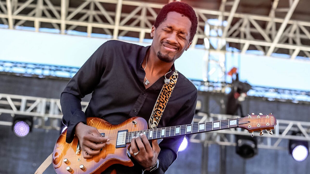 Guitarist Ron Artis II Bringing Infectious Joy To JamBase's 25th Anniversary Celebration