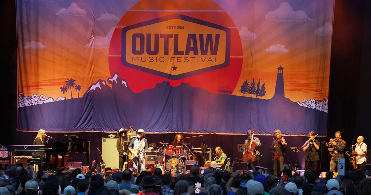 Bob Weir Outlaw Festival 2023 McCullough