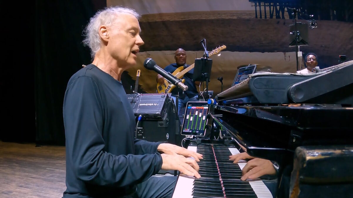 Watch Bruce Hornsby Perform Rediscovered Song ‘Living In The Sunshine’ Live