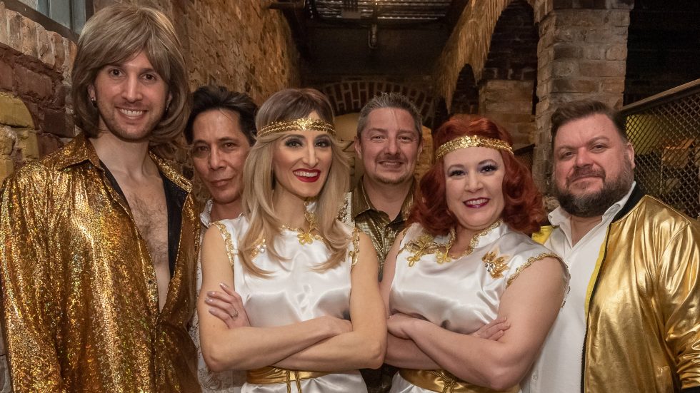 Dancing Queen – A Tribute to Abba