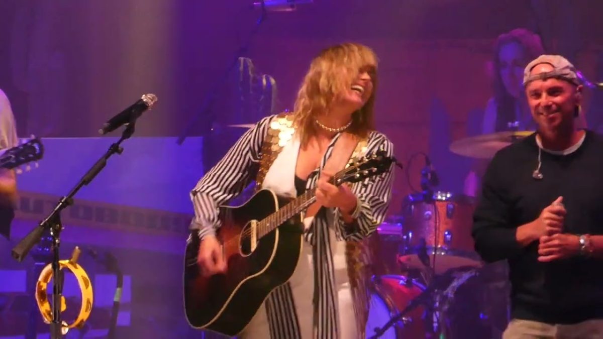 Grace Potter and Kenny Chesney - "You and Tequila" (Live in Shelburne, VT)