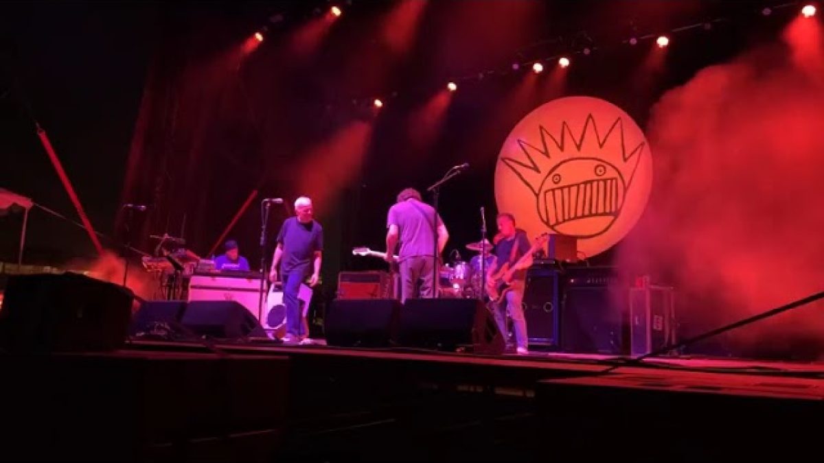 Ween - I Fell In Love Today (First Time Played) 2023-09-09 Chicago IL The Salt Shed