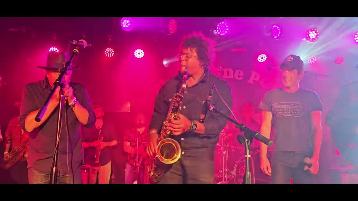 The Tangiers Blues Band feat. Brandon Flowers @TheKillersMusic "The Promised Land" @TheStonePony