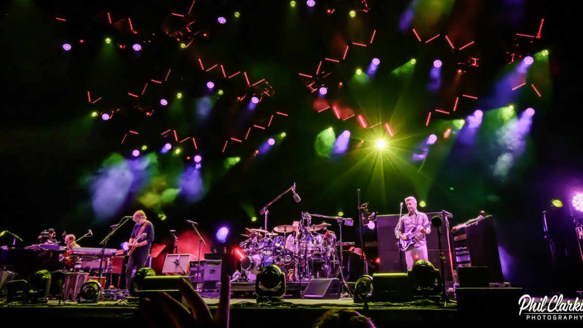 Watch Phish Take ‘Sand’ & ‘No Men In No Man’s Land’ Deep And Land On Fiery ‘Llama’ At Dick’s
