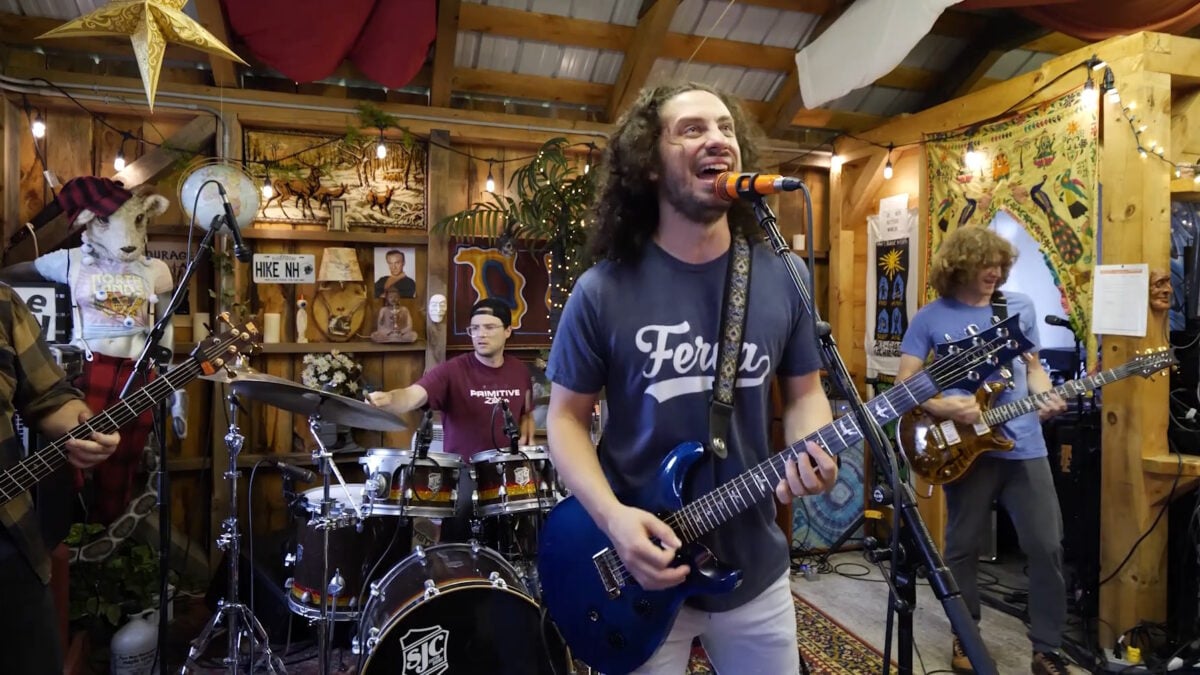 Watch Pigeons Playing Ping Pong Cover Foo Fighters For Northlands Festival’s ‘Maple Barn Sessions’ Series
