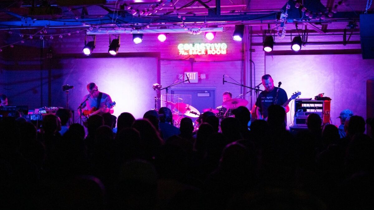 Watch Spafford's Sultry Tom Petty Cover With Guest Saxophonist Jason Singer In Milwaukee