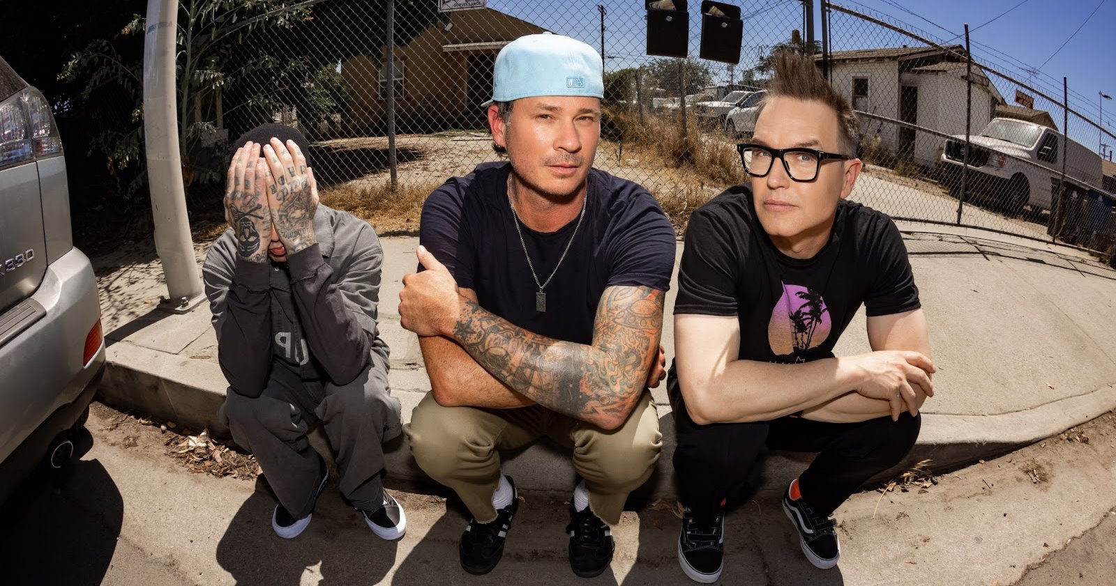 Blink 182 ツアー　パス　レア sddefault.jpg