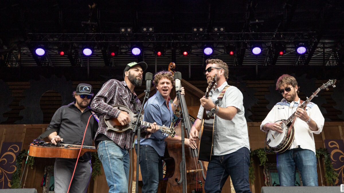 Rooster Walk Lands Reunited Broke Mountain Bluegrass Band & More For Initial 2024 Lineup