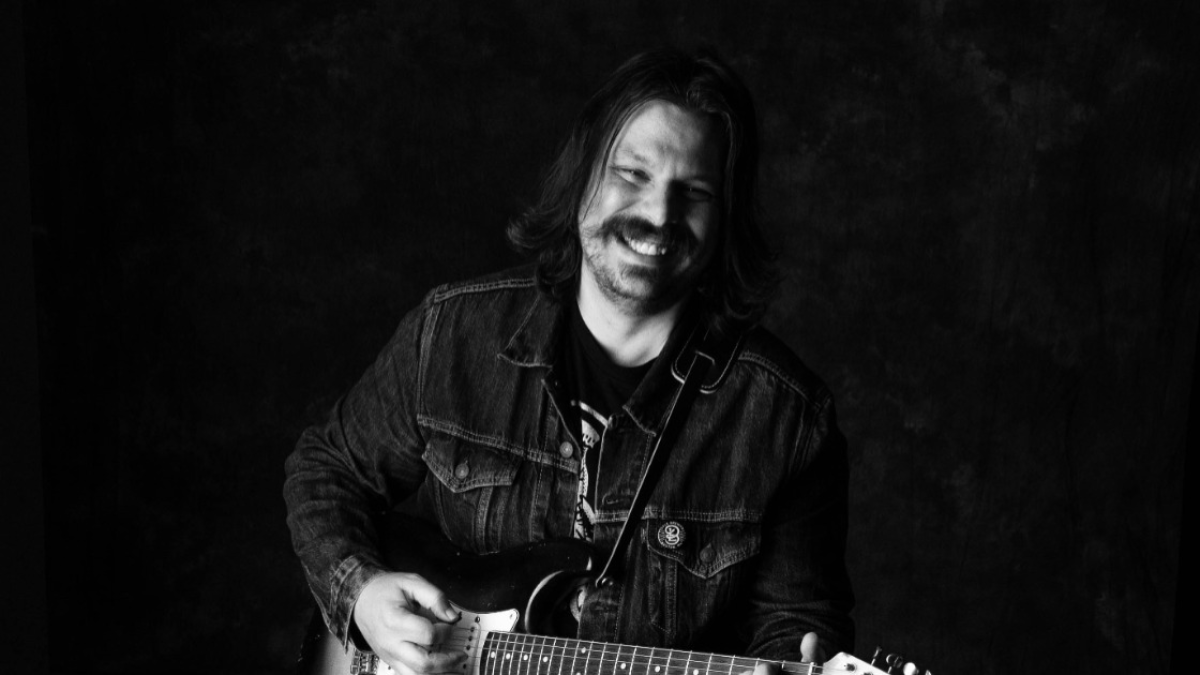 Dave Bruzza