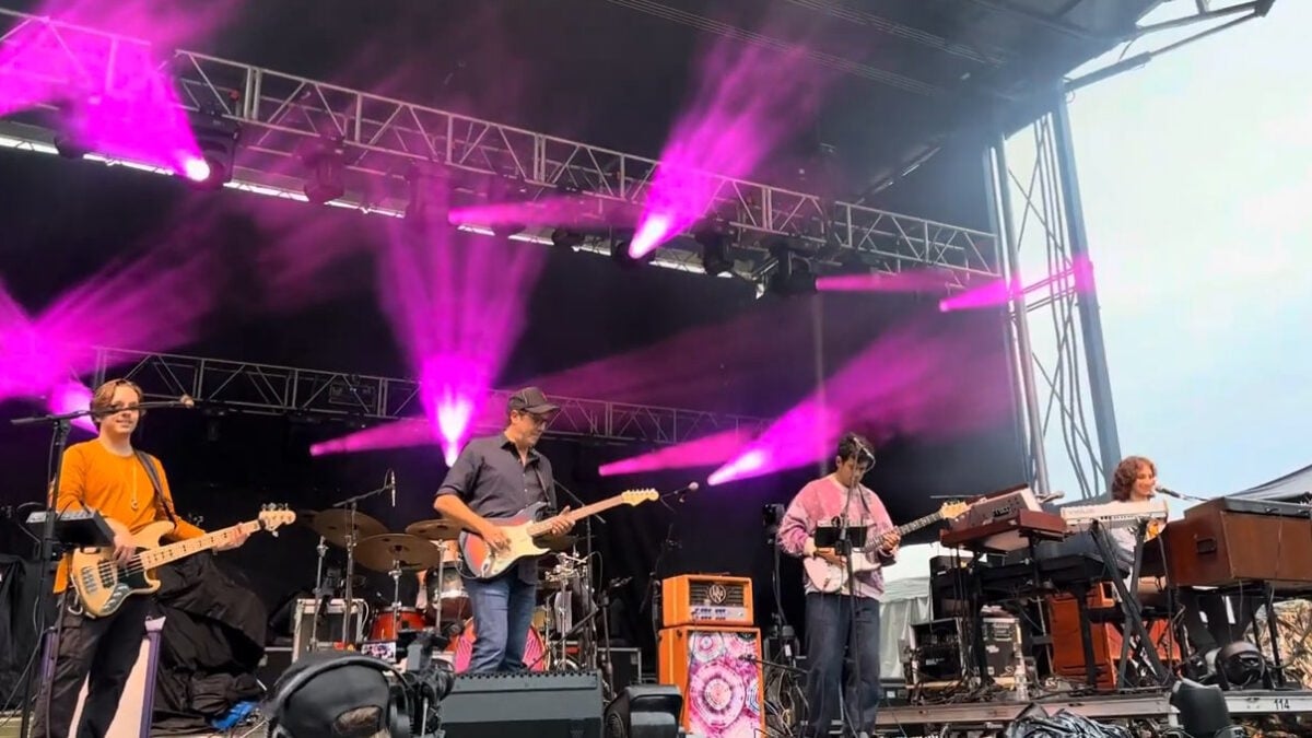 Watch Tim Palmieri Join Eggy For Joyous Paul Simon Cover At Biscoland