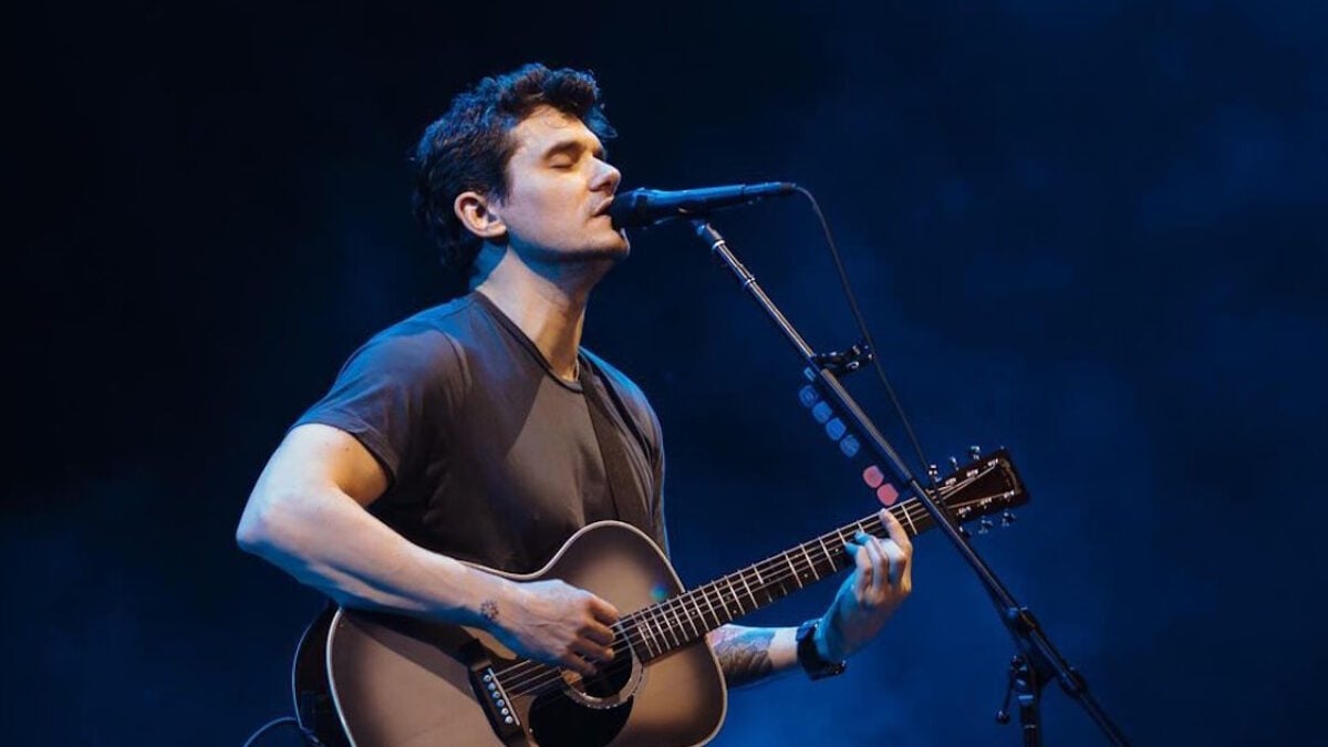 John Mayer Makes India Debut In Mumbai With Original Favorites & George Harrison Cover