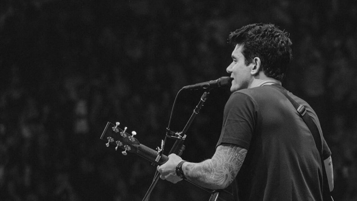 Watch John Mayer Cover Fleetwood Mac ‘80s Hit In Austin