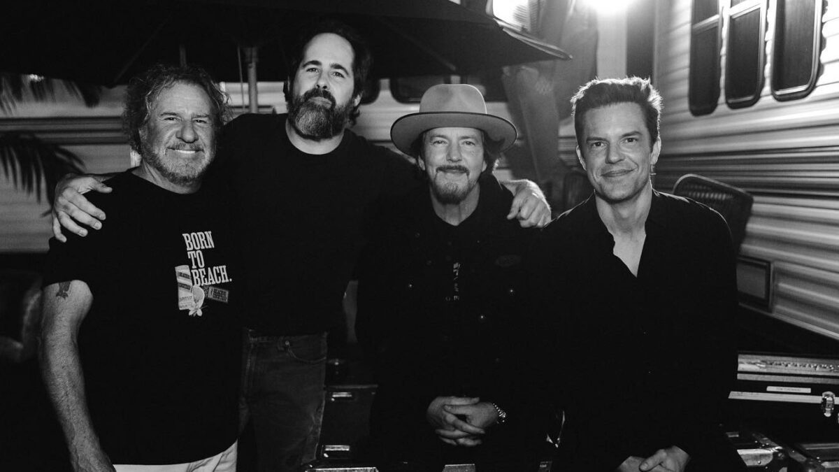 Watch The Killers Welcome Eddie Vedder & Sammy Hagar For Covers At Ohana