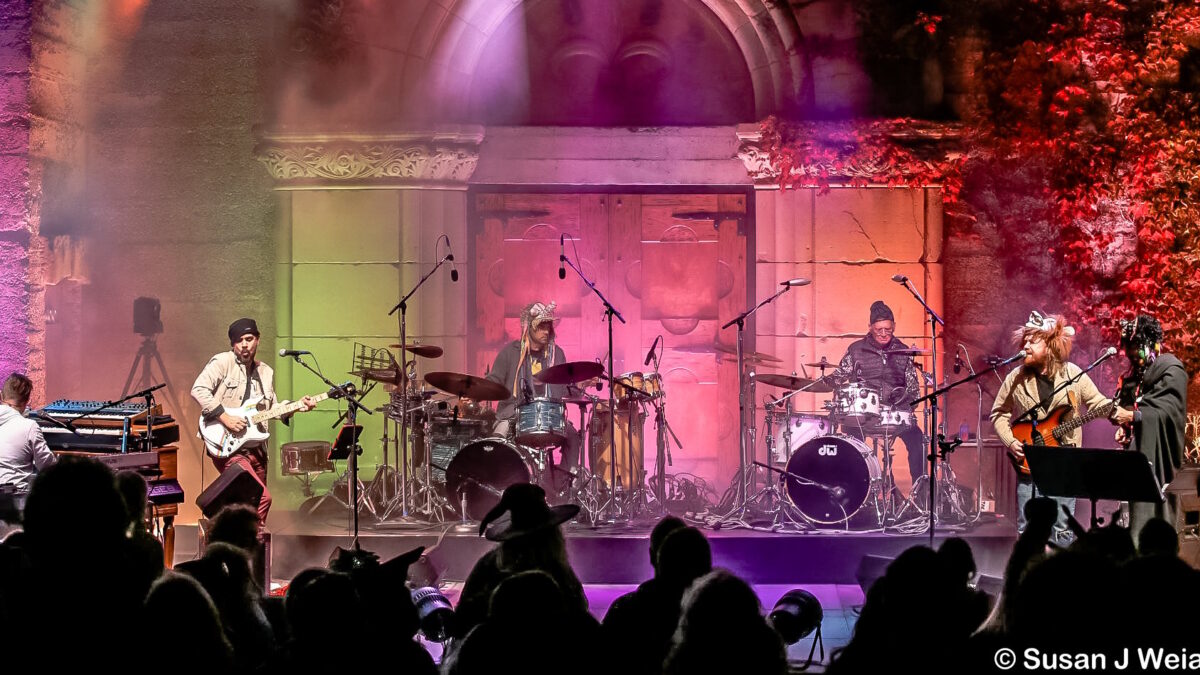 Watch Billy & The Kids Honor Brent Mydland With ‘Blow Away’ On Halloween