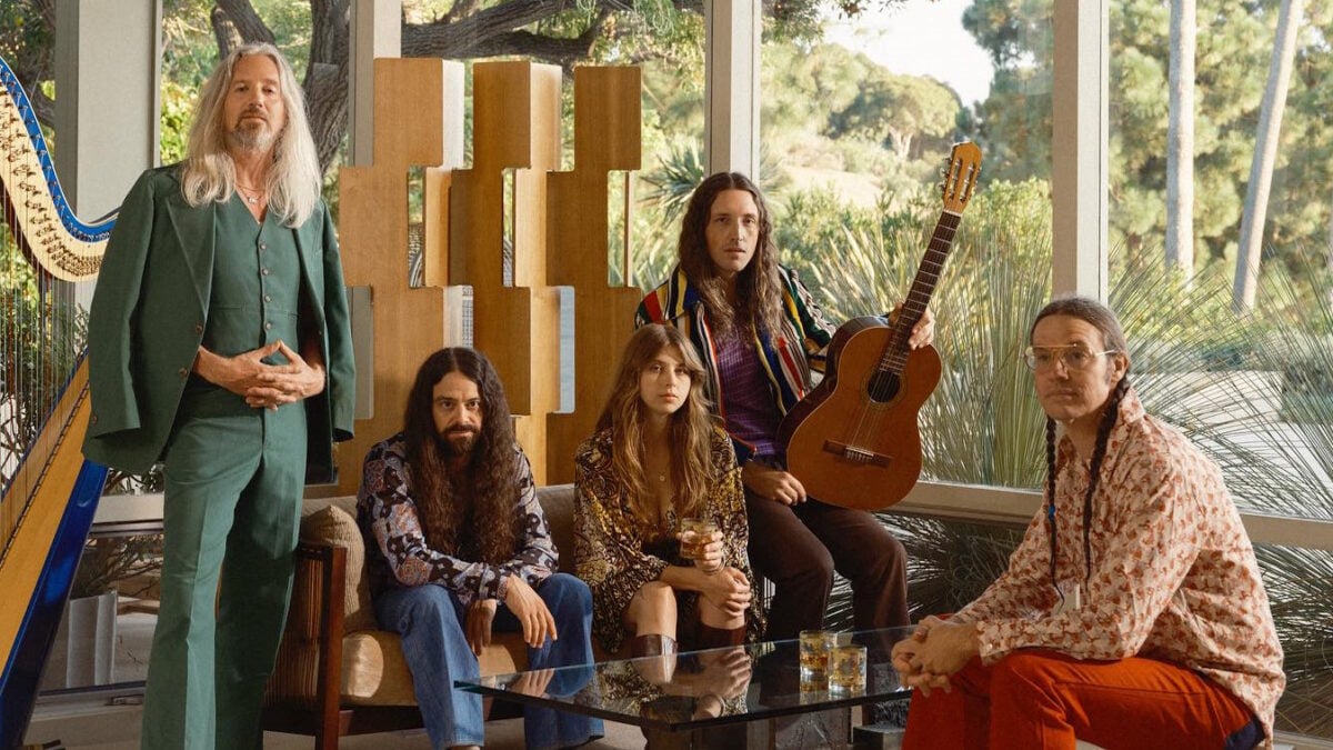 Circles Around The Sun & Mikaela Davis To Join Forces For Winter Tour 2024
