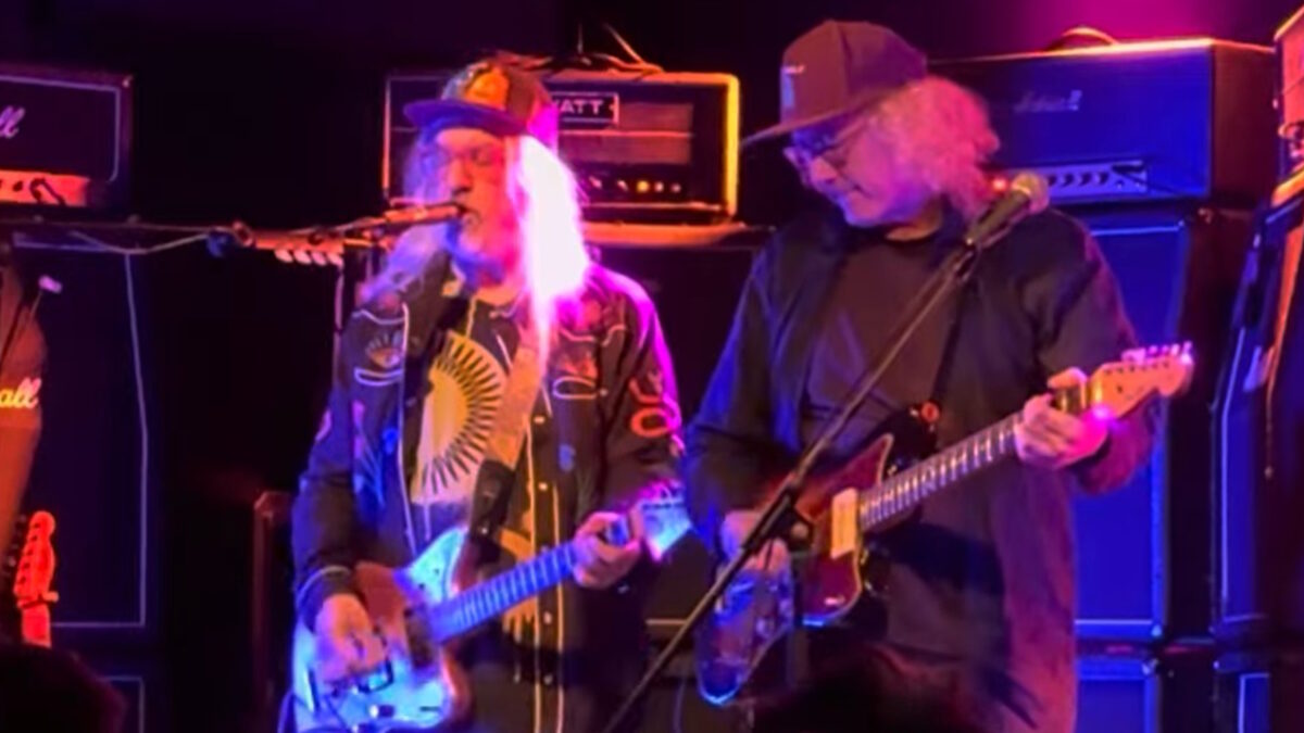 Watch My Bloody Valentine’s Kevin Shields Join Dinosaur Jr. On The Cure Cover & More In London