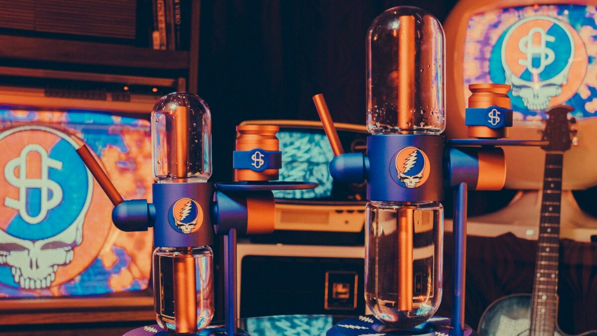 Stündenglass Unveils Grateful Dead Gravity Infuser Collection
