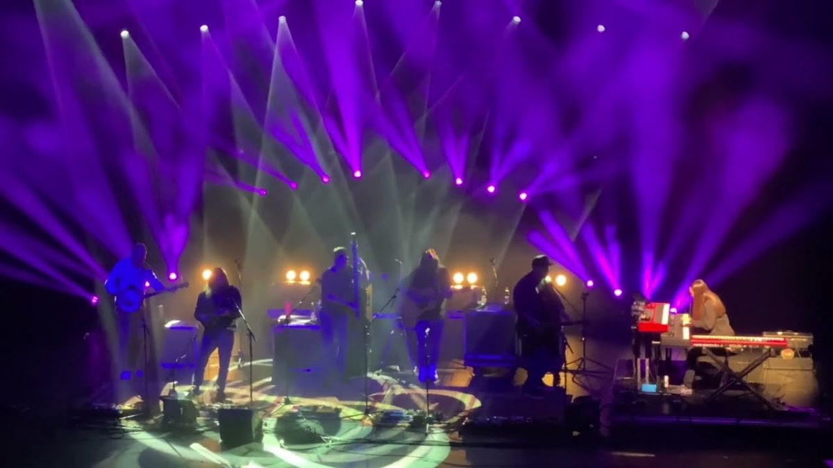 Greensky Bluegrass - Living Over 2023-11-02 at the Fox Theater, Oakland, CA