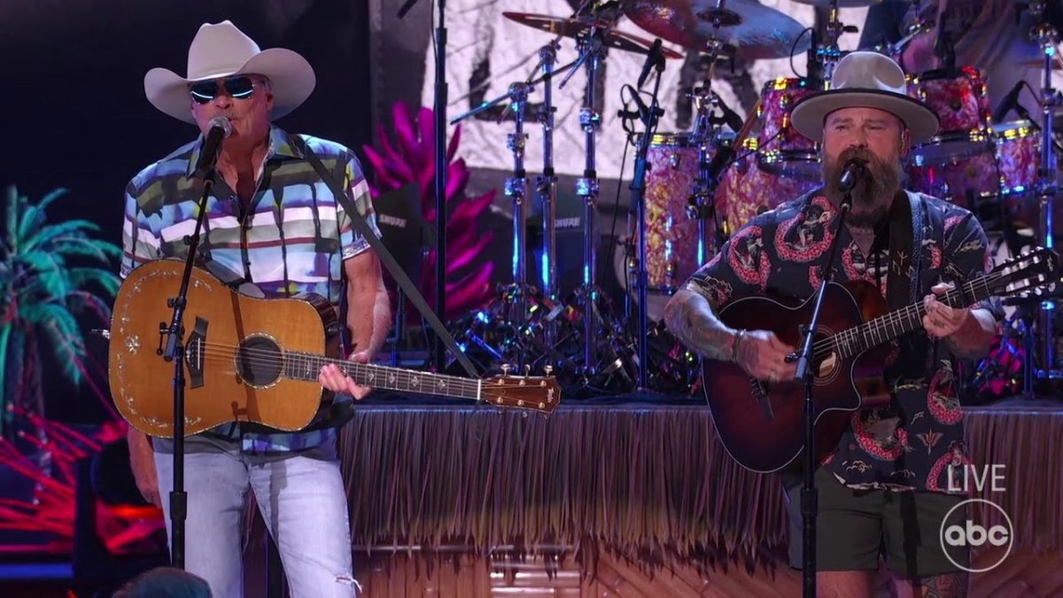 Zac Brown Band and Alan Jackson Pay Tribute to Jimmy Buffett - The CMA Awards