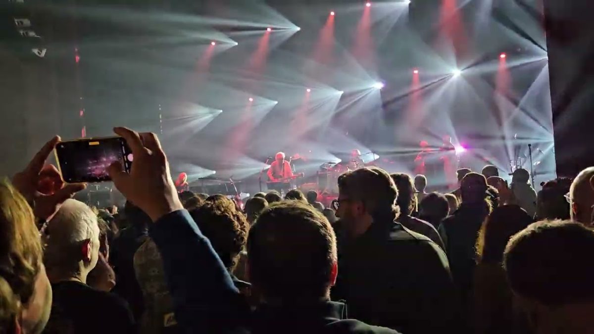 Bob Weir Wolf Bros tomorrow Never Comes -to- Standing on the moon 12-12-23 is night, Port Chester NY
