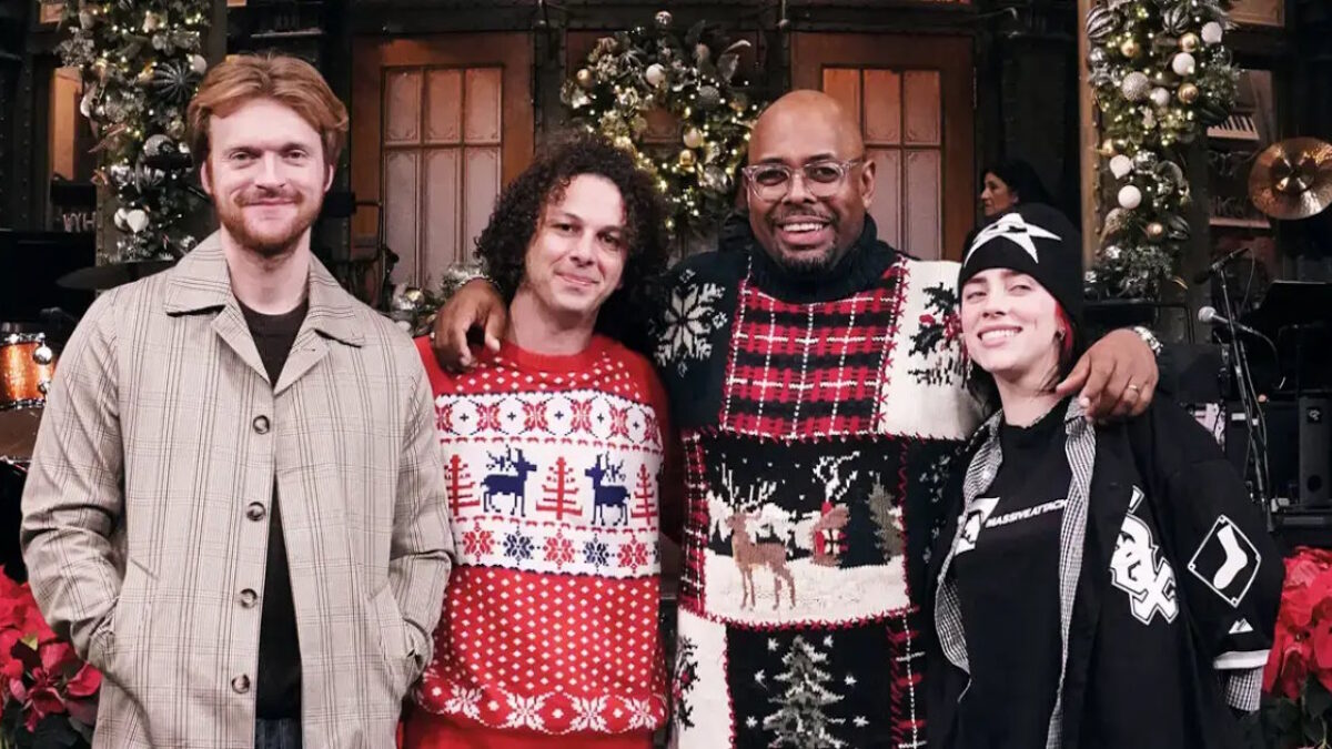 Watch Billie Eilish Perform Christmas Classic With Christian McBride & FINNEAS On ‘SNL’
