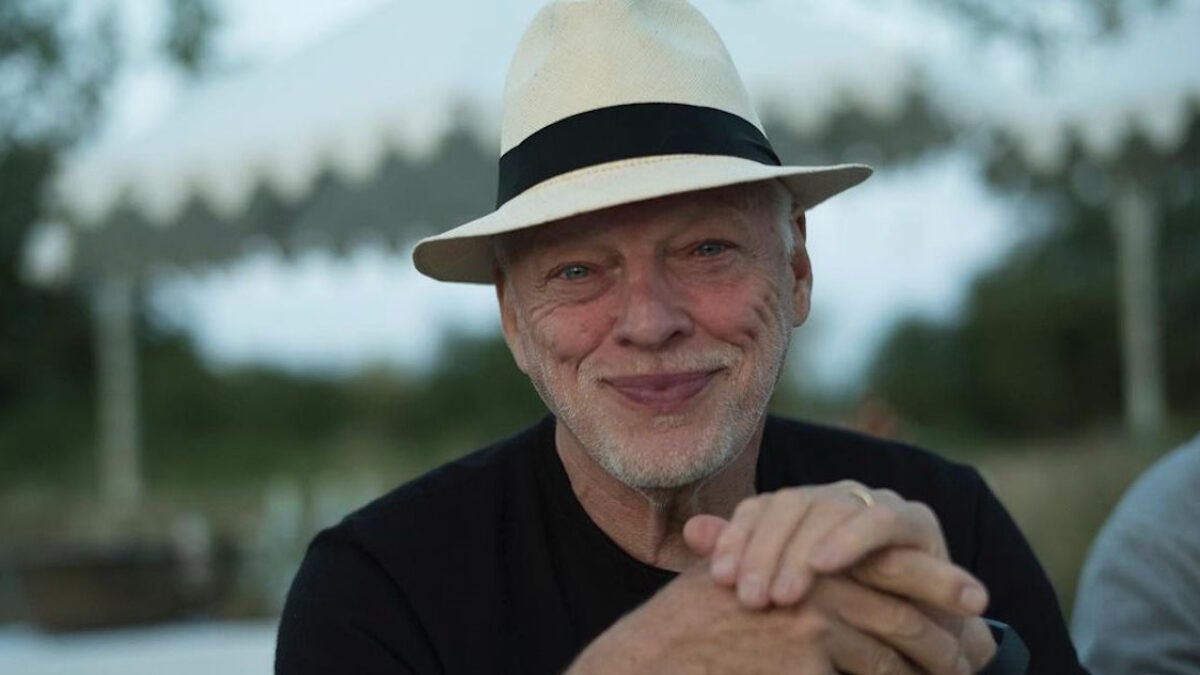 David Gilmour Prepping 1st New Studio Album Since 2015