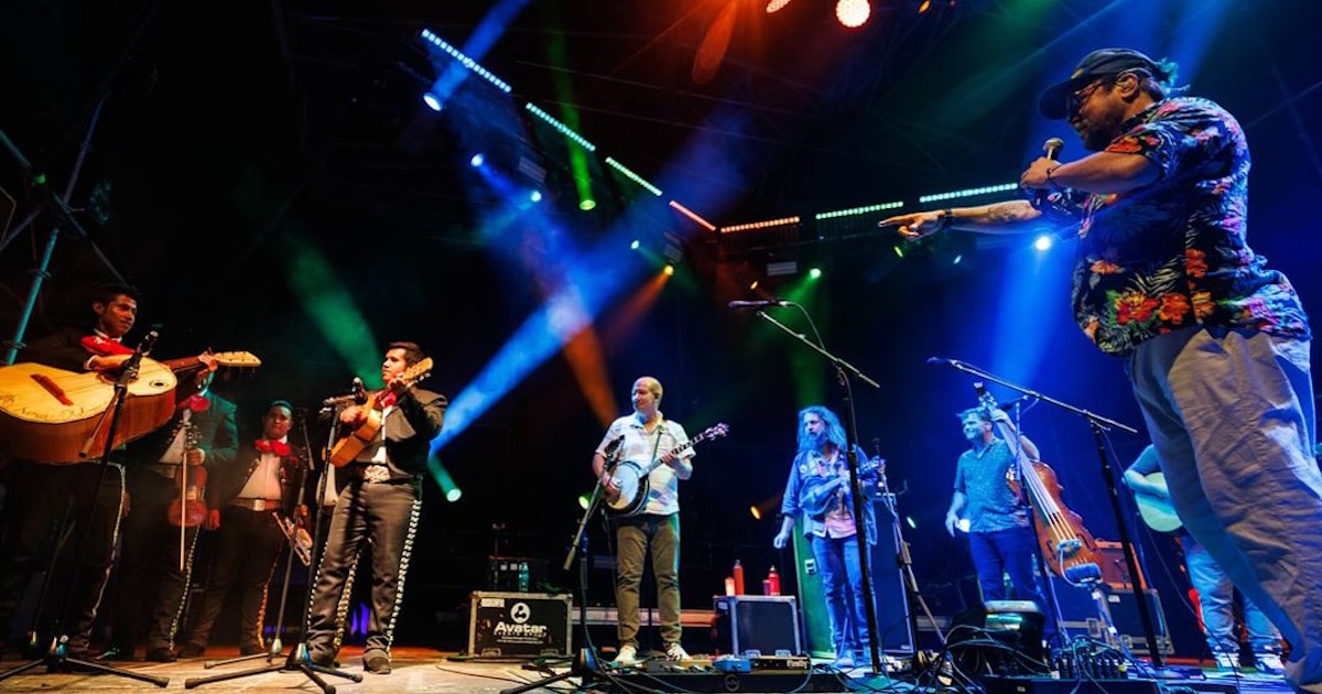 Greensky Bluegrass Mariachi Band Strings Sol 2023 Lockman