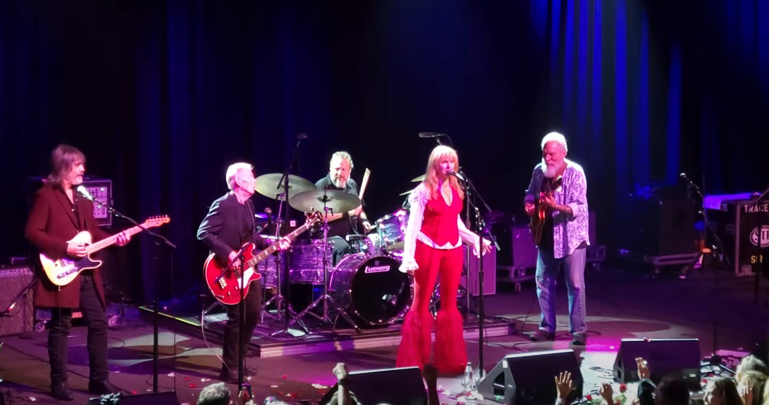 hot-tuna-white-rabbit.jpg