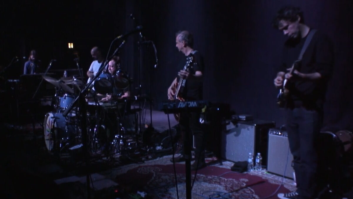 Joe Russo's Almost Dead Dust Off Rollicking Bob Dylan Cover In Chicago