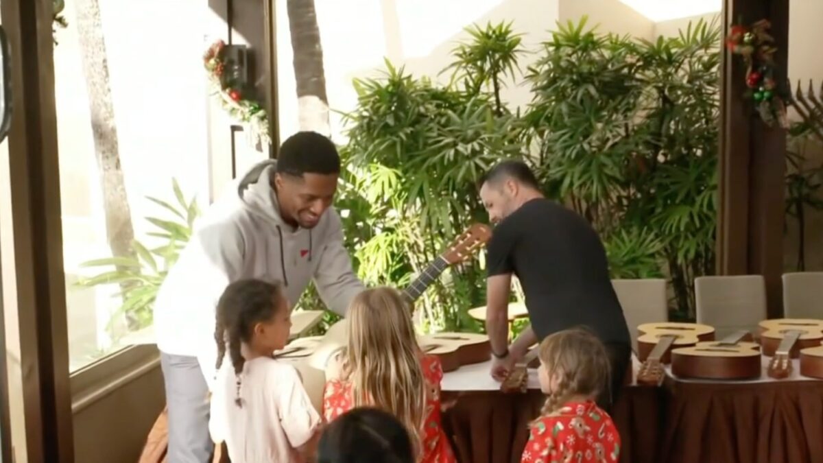 Ron Artis II Gifts Musical Instruments To Kids Impacted By Maui Fires