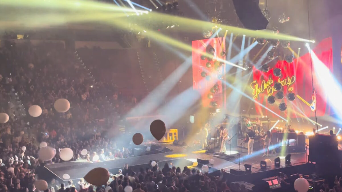Watch Avett Brothers Ring In 2024 With Led Zeppelin Cover Debut Featuring Valient Himself & Mickey Raphael