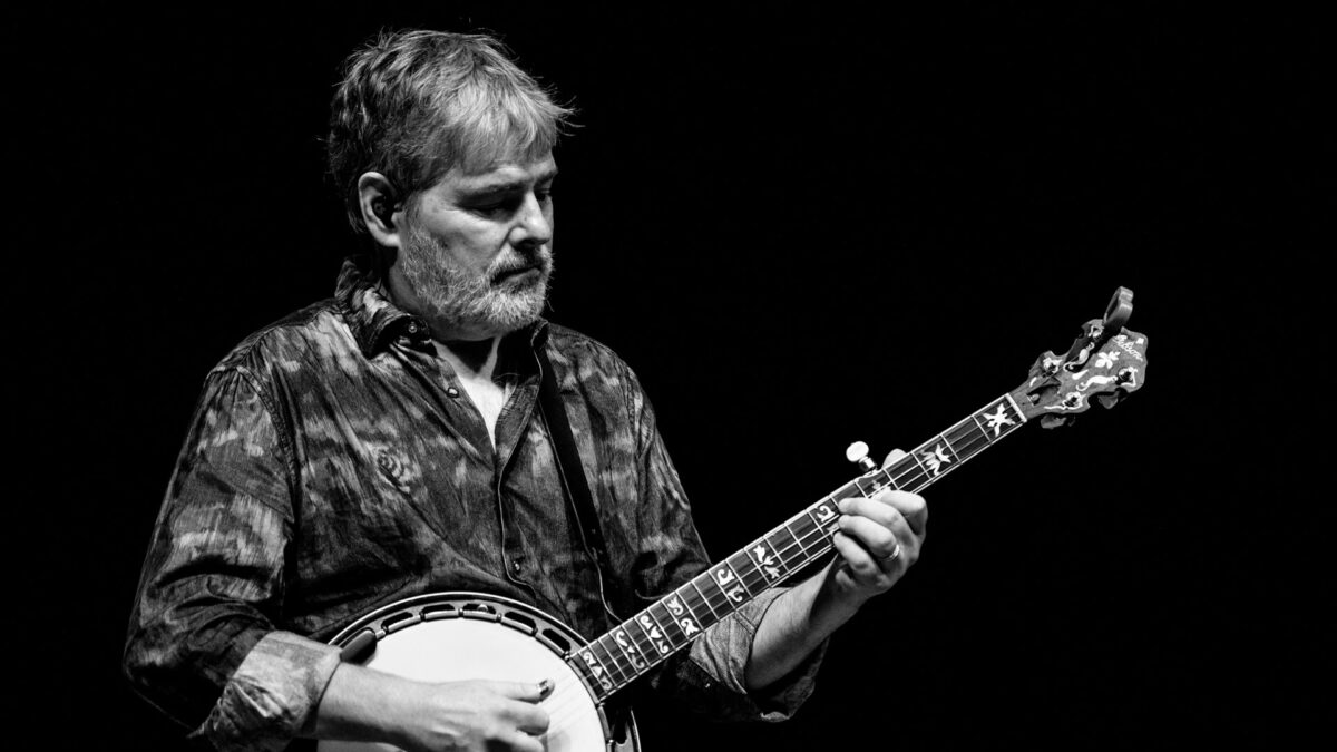 Stream Béla Fleck's George Gershwin Tribute Album ‘Rhapsody In Blue’