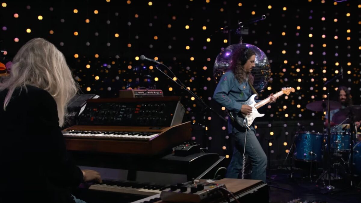 Watch Circles Around The Sun Deliver Career-Spanning Set 'Live On KEXP'