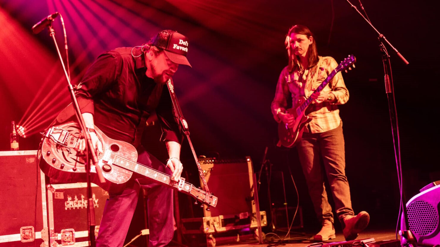 Watch Greensky Bluegrass & Duane Betts Cover The Allman Brothers Band In Raleigh