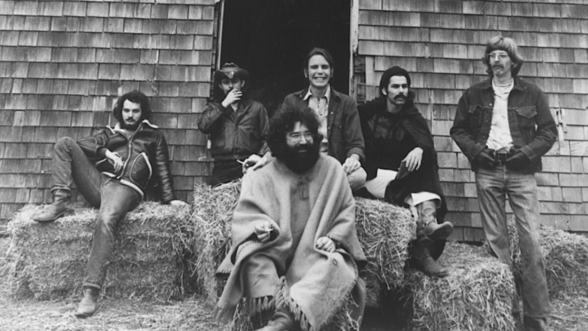 Listen To Grateful Dead’s 1st Known Live Performance Of ‘Dark Star’
