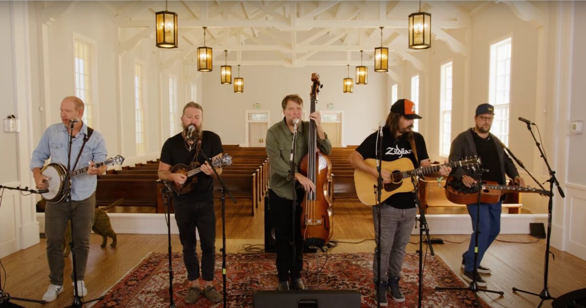 Greensky Bluegrass Bacdk Porch Sessions 2023