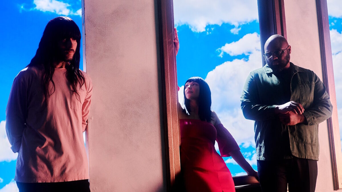 Khruangbin Plots North American Tour 2024 Focusing On Multi-Night Runs