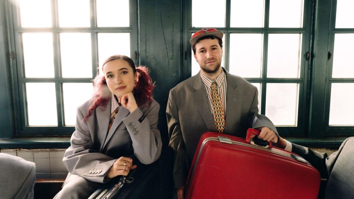 Lawrence Attends To ‘Family Business’ With New Album & Massive North American Fall Tour