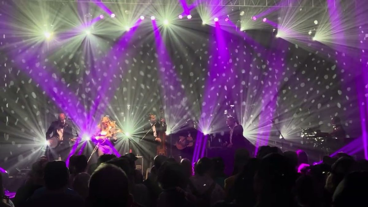“Living Over” - Greensky Bluegrass with Holly Bowling - 12/31/2023 - State Theatre - Kalamazoo, MI