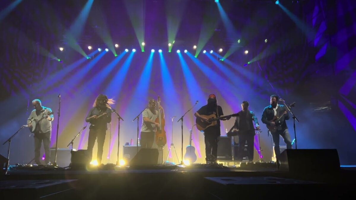 “Lose My Way” [Enhanced Audio] - Greensky Bluegrass with Cris Jacobs - 2/9/2024 - Washington, DC
