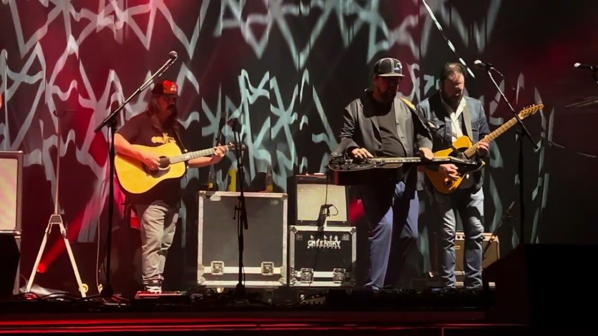 “Bonedigger” [Enhanced Audio] - Greensky Bluegrass with Cris Jacobs - 2/9/2024 - Washington, DC