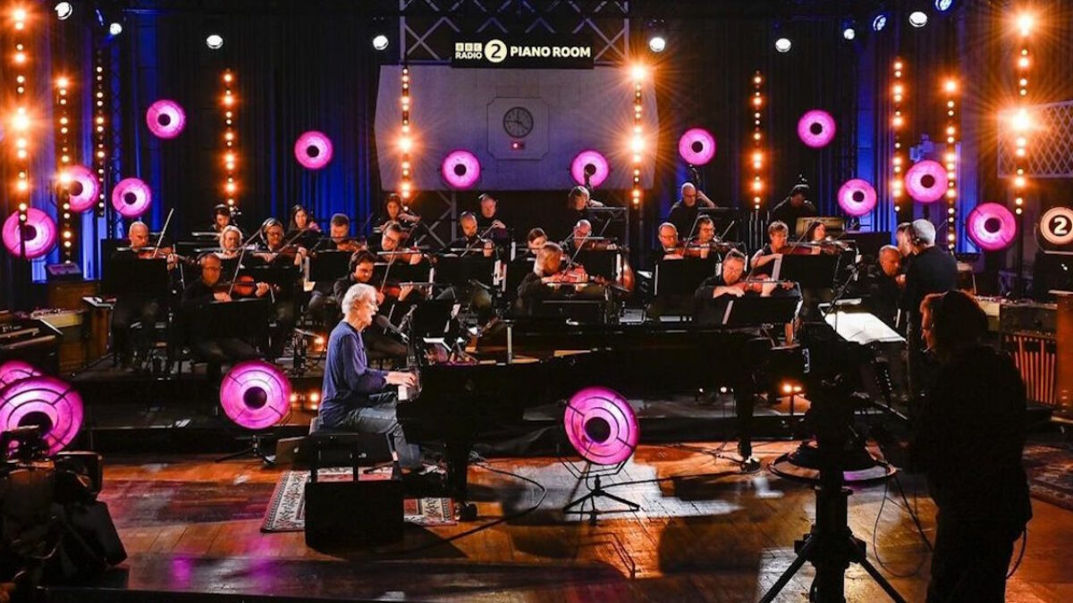 Watch Bruce Hornsby Perform Stirring ‘The Way It Is’ With BBC Concert Orchestra