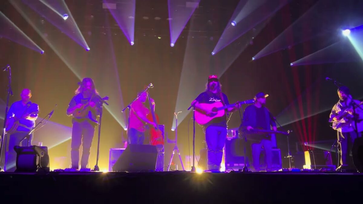 “Worry For You" → "Worried About The Weather" - Greensky Bluegrass with Tom Hamilton 2/3/24 Philly