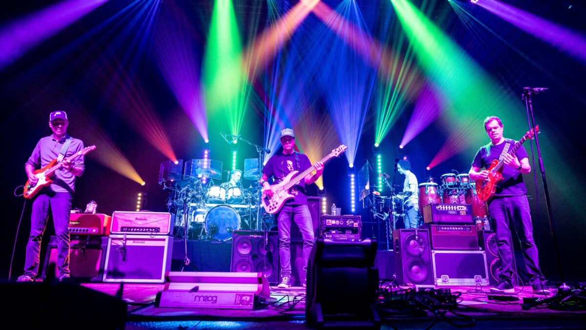 Umphrey’s McGee Brings Out Mad Dog For ‘I Keep Forgettin'’ In Kentucky