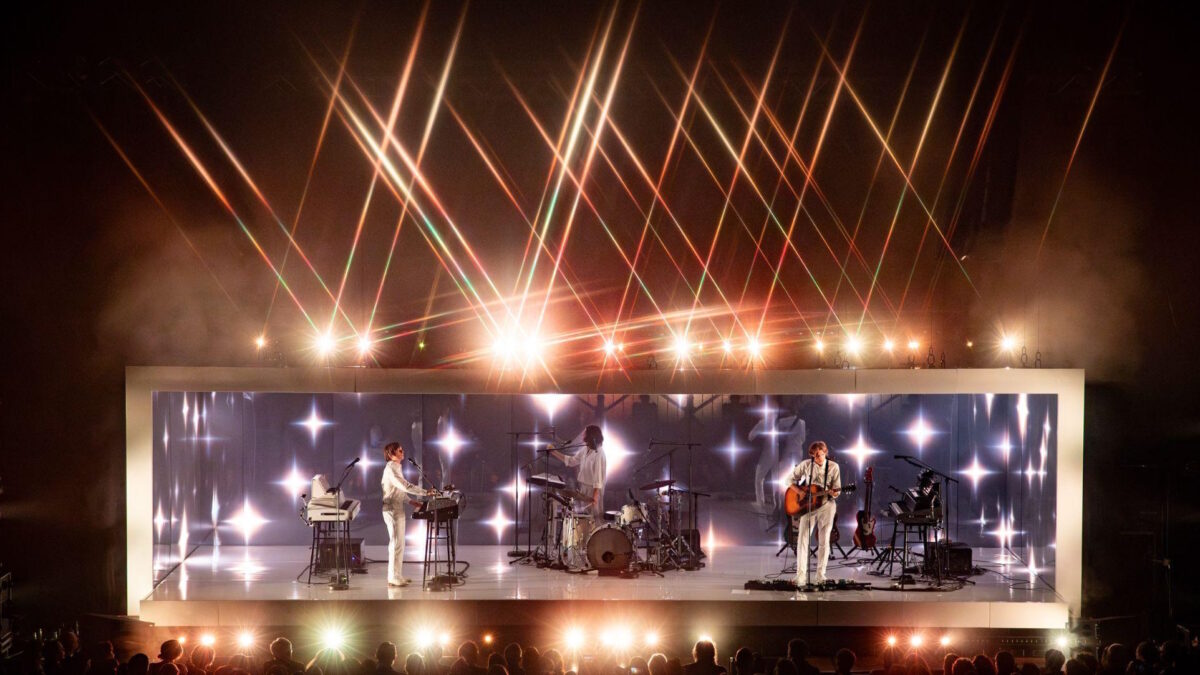 Air Details 2024 North American ‘Moon Safari’ Tour Dates