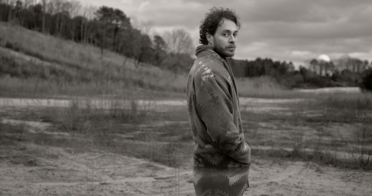 Amos Lee press March 2024