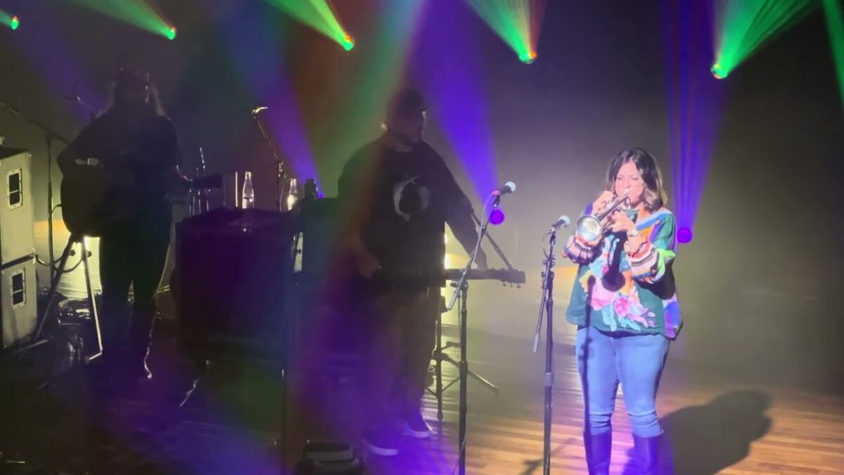 “New & Improved” [Enhanced Audio] - Greensky Bluegrass with Jenn Hartswick - 3/9/24 - Nashville, TN