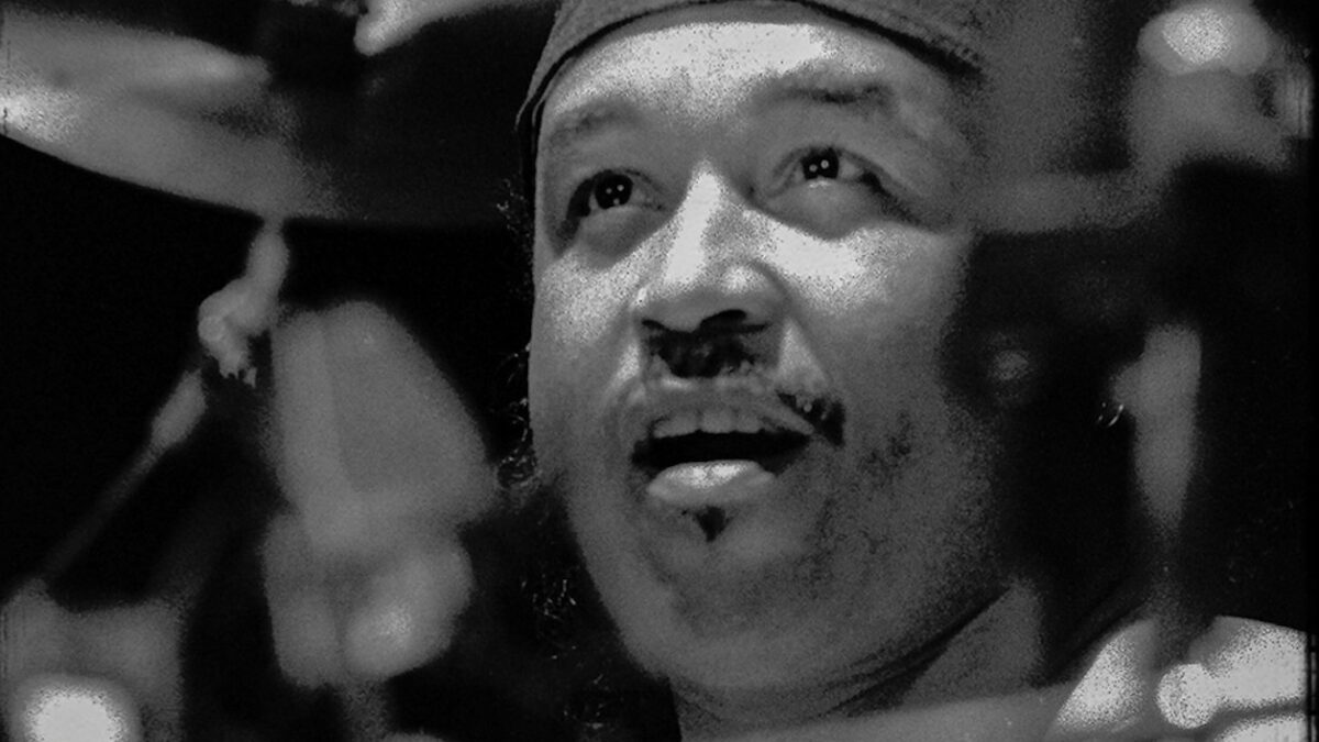 Dave Matthews Band Selects Great Woods 1997 Concert Featuring Special Guest Béla Fleck For ‘Live Trax Vol. 65’