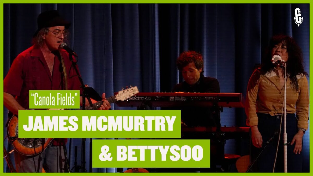 James McMurtry & BettySoo - "Canola Fields" (eTown at The Momentary)