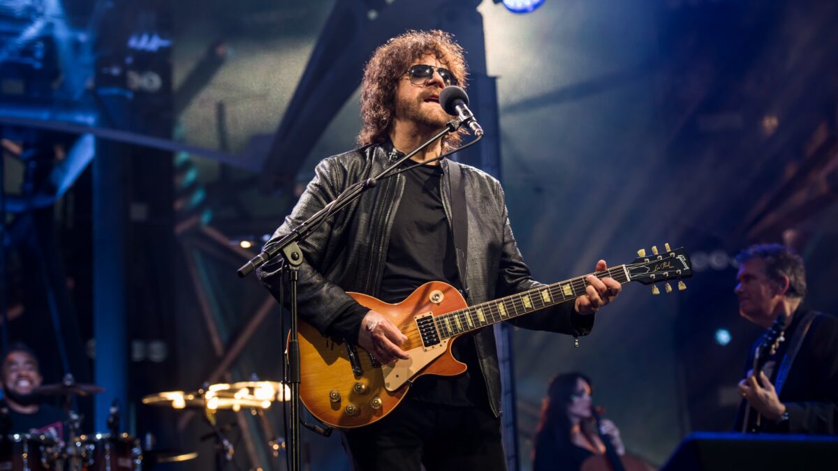 ‘Over & Out’: Jeff Lynne’s ELO Announces Farewell Tour